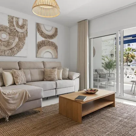 Apartment Puerto Banús 3 Br *